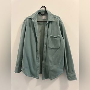 Aritzia TNA shacket. Worn once. Perfect condition.